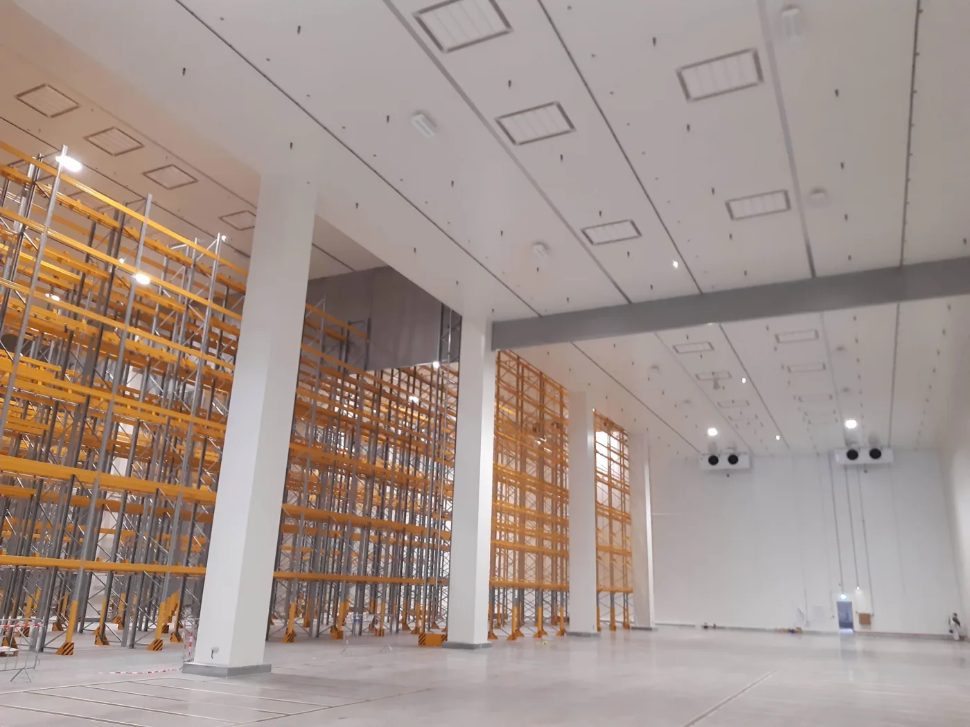 FLW 24 - Fire ventilation of a freezer room