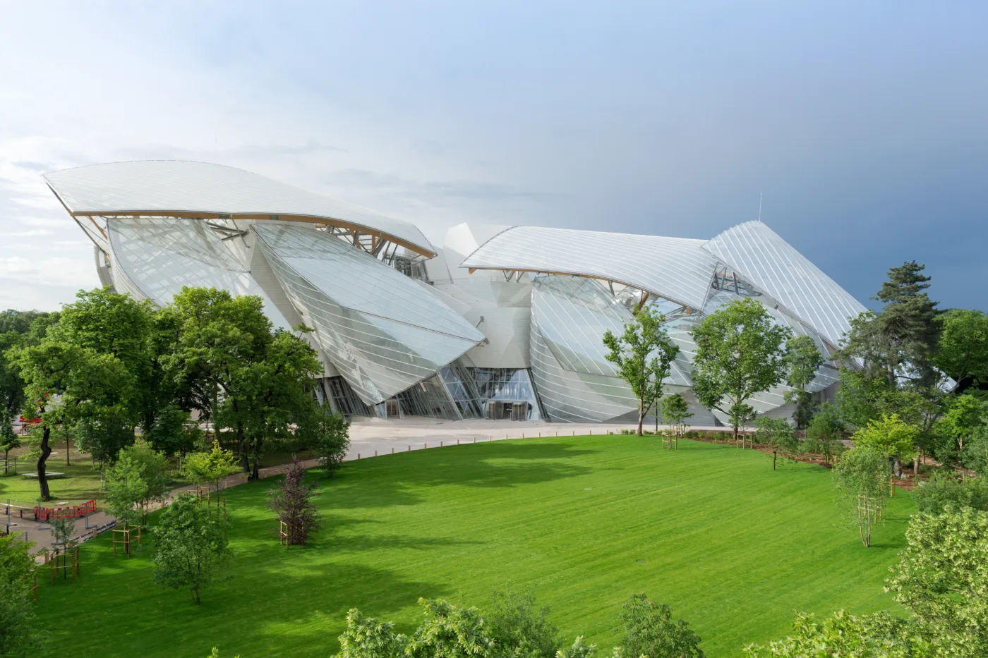 FK servis - Reference - Fondation Louis Vuitton Paris